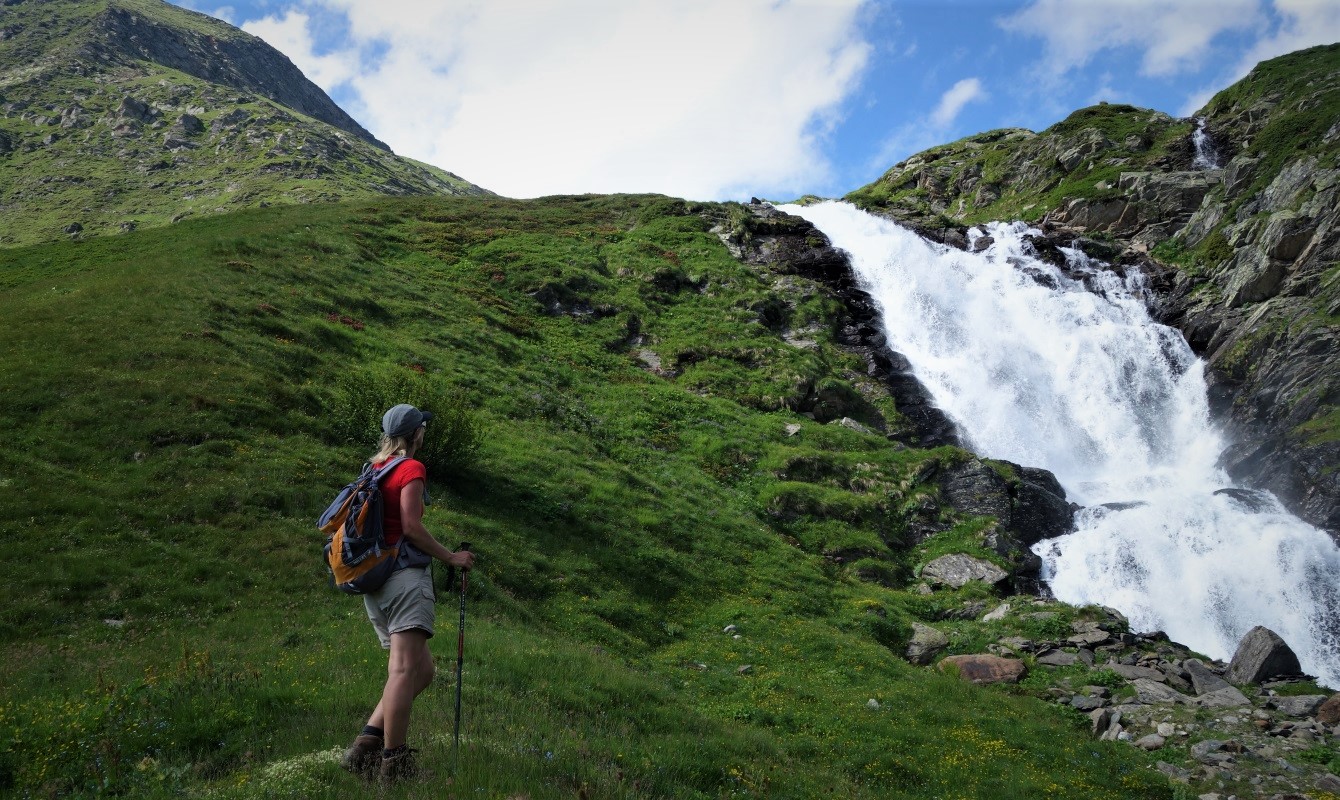 Waterfall on the way to Passo dell Uomo