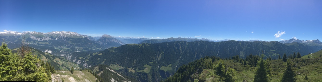 Panorama from Tenna Chruez