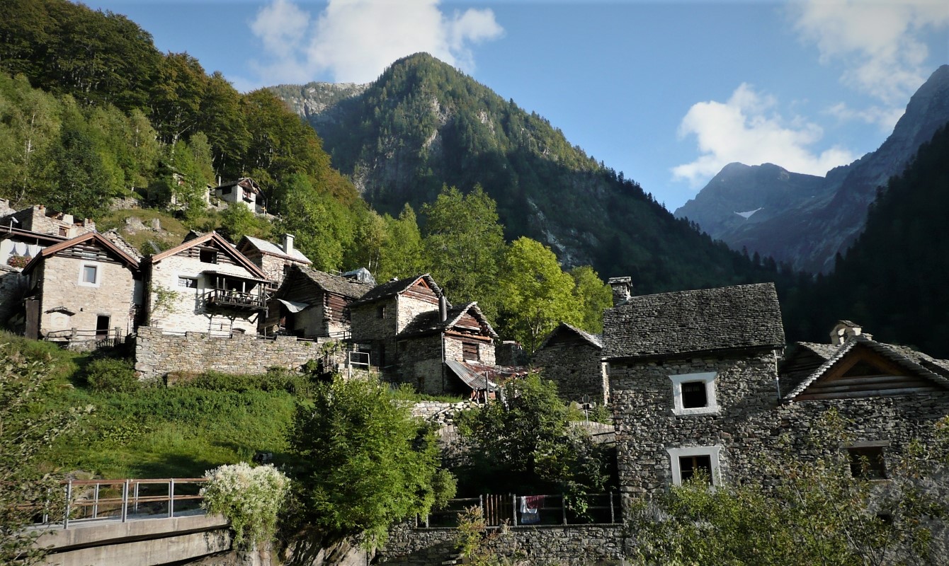 The village of Monte di Predee