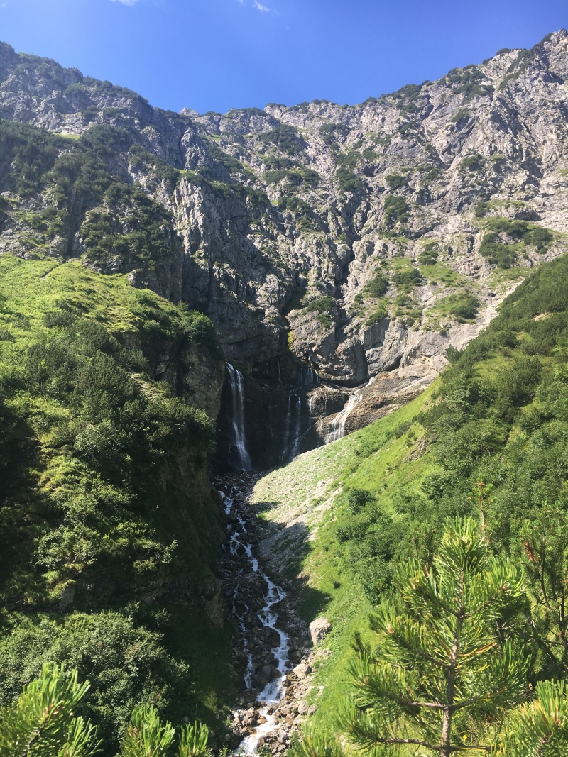 Waterfalls close to Alpschellaalpe