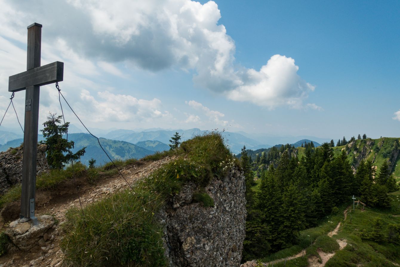 The cross on Heidenkopf